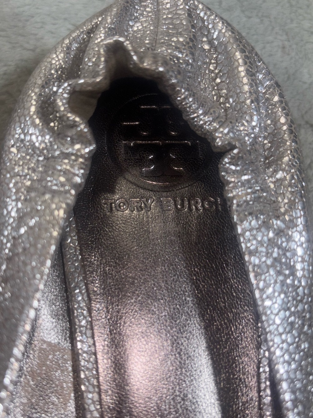 NWT Tory Burch Minnie Travel Leather Ballet Flats - Silver Metallic - Size 10.5 - Picture 2 of 6